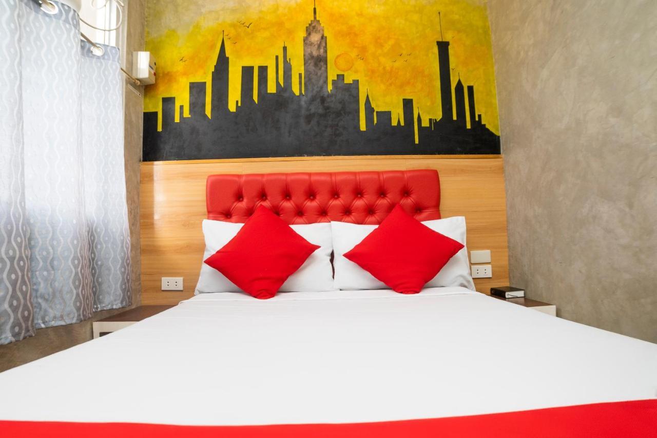 Oyo 471 Edilberto'S Bed And Breakfast Tagum Ngoại thất bức ảnh