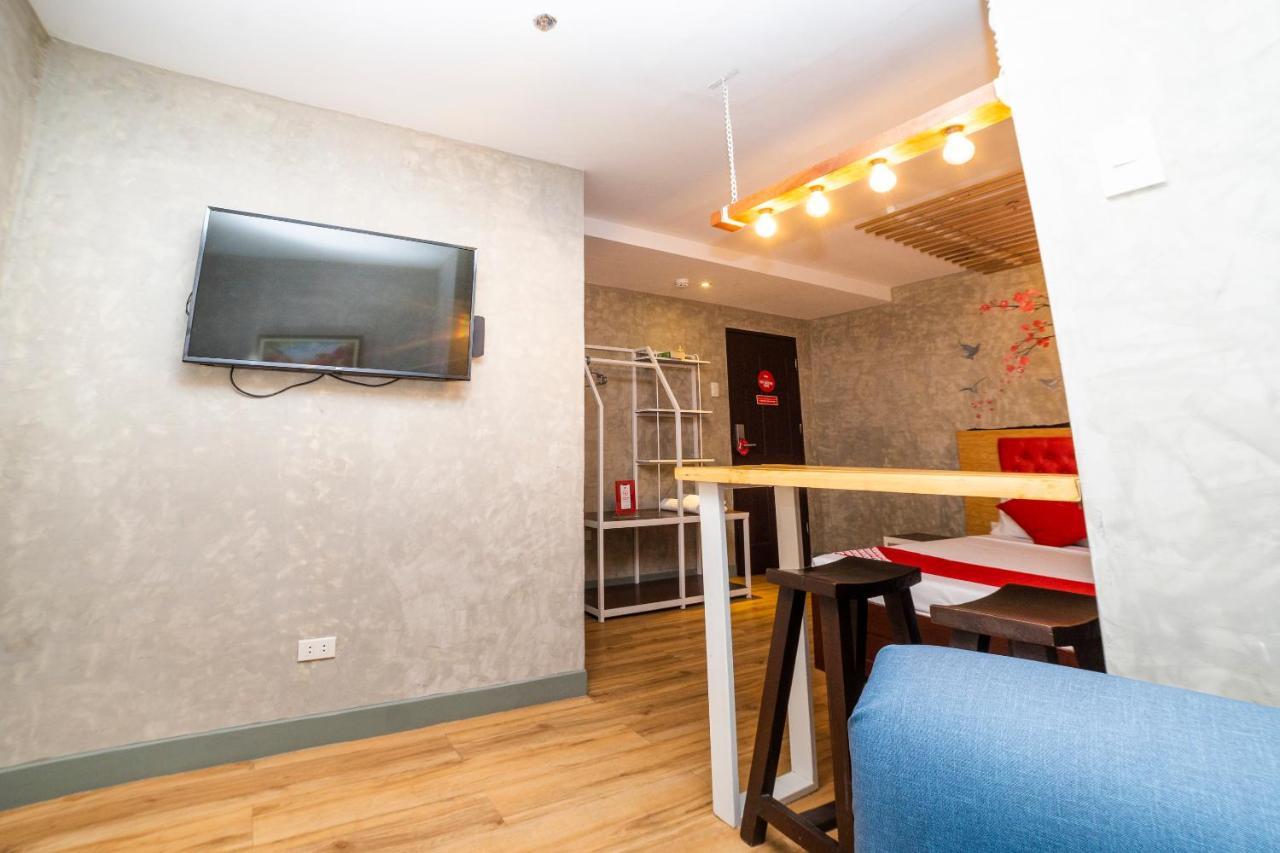 Oyo 471 Edilberto'S Bed And Breakfast Tagum Ngoại thất bức ảnh